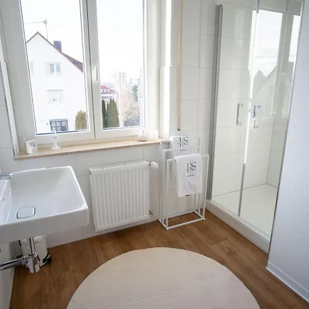 Js-business * Balingen