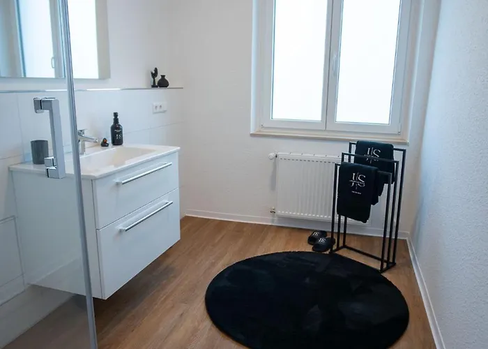 Js-business * Balingen